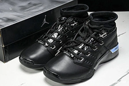 Hyperoad Chrome 17 Jordan Black Air OG Low 1020